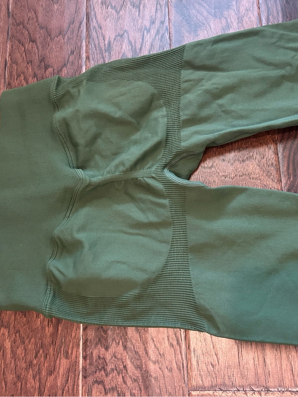 NEW Halara Olive Green High-Waist Leggings - Picture 4 of 5